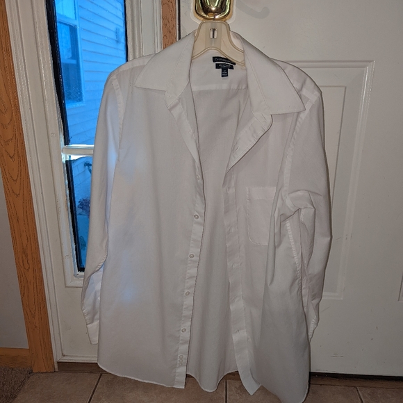 Croft n Barrow long sleeve dress shirt - Picture 1 of 2